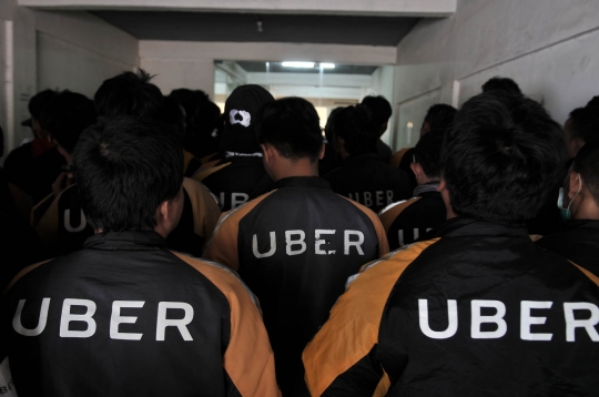 Diakuisisi Grab, ratusan mantan Uber berbondong daftar jadi mitra Go-Jek