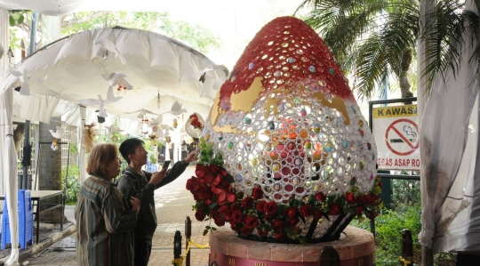 Unik, keragaman Indonesia hiasi telur-telur Paskah