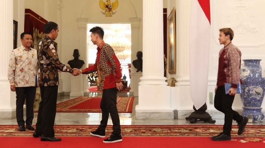 Jokowi terima kedatangan ganda putra peraih emas All England