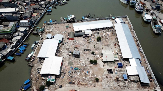 Menengok shelter Kampung Aquarium dari ketinggian