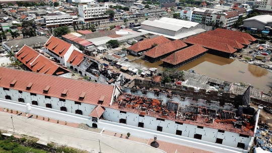 Ini penampakan dari udara Museum Bahari yang terbakar