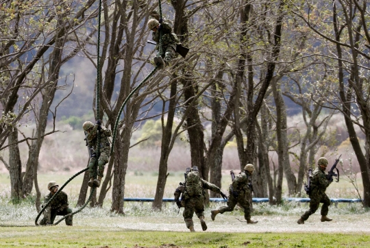 Kekuatan tempur Jepang dalam latihan gabungan bersama militer AS