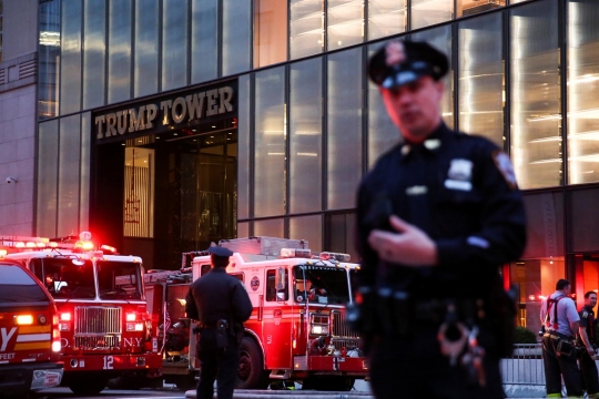 Lantai 50 Trump Tower terbakar, 1 orang tewas