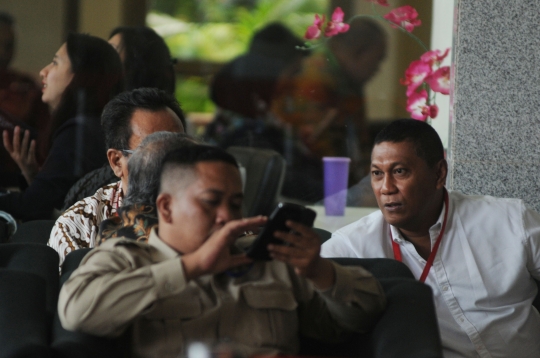 Anggota DPRD Sumut, Indra Alamsyah penuhi panggilan KPK