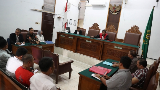 Suasana sidang praperadilan kapal pesiar mewah buronan FBI di PN Jaksel