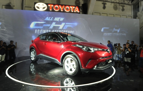 Hampir setengah miliar, ini tampilan Toyota All New C-HR teranyar