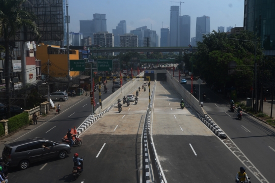 Melihat penampakan Underpass Mampang-Kuningan saat uji coba