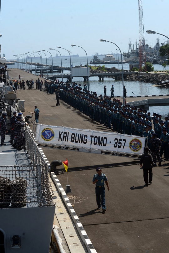 Ini kapal perang KRI Bung Tomo & KRI Jhon Lie yang akan perkuat Koarmabar