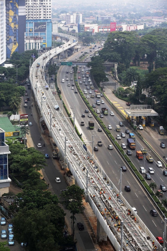 Lintasi tol JORR, ini penampakan jalur layang MRT dari udara