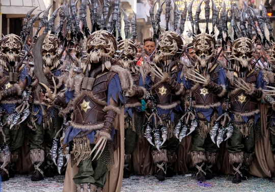 Geliat meriahnya Festival Moor di Spanyol