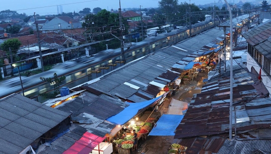 Penggusuran Pasar Kemiri Muka di Depok ditunda