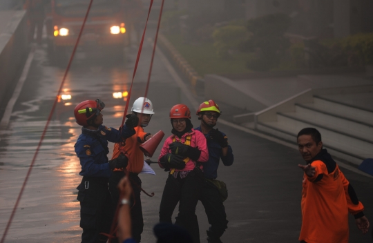Melihat aksi BNPB dalam simulasi penaggulangan bencana