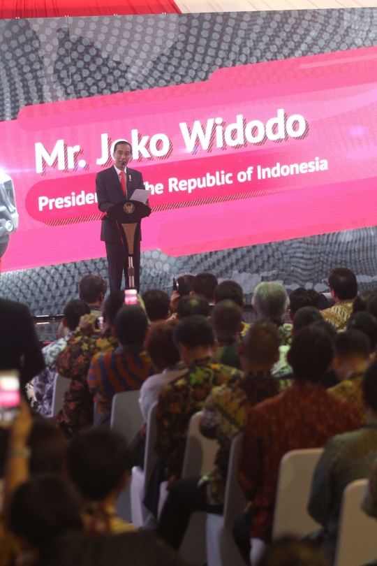 Jokowi pantau langsung ekspor perdana Mitsubishi Xpander