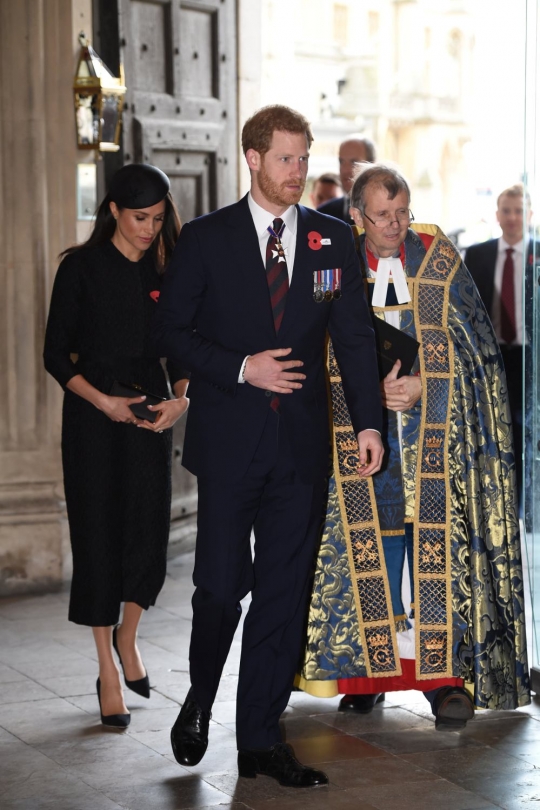 Tatapan mesra Pangeran Harry dan Meghan Markle jelang pernikahan