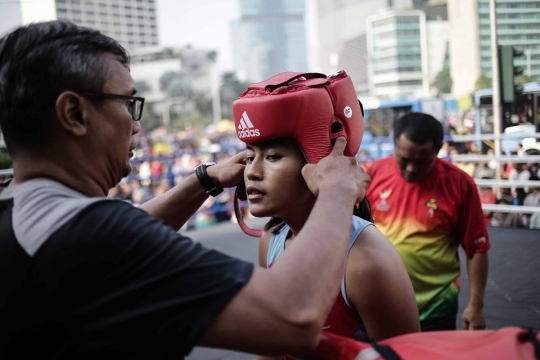 Jelang Asian Games, pertandingan tinju dadakan digelar di Car Free Day