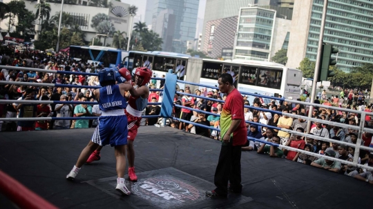 Jelang Asian Games, pertandingan tinju dadakan digelar di Car Free Day