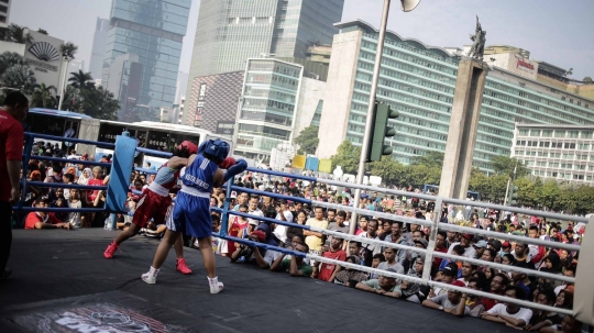 Jelang Asian Games, pertandingan tinju dadakan digelar di Car Free Day