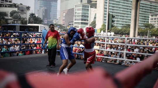 Jelang Asian Games, pertandingan tinju dadakan digelar di Car Free Day