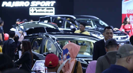 Hari terakhir, IIMS 2018 dipadati ribuan pengunjung