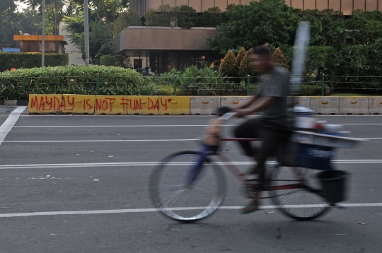 Jejak vandalisme buruh saat peringatan May Day