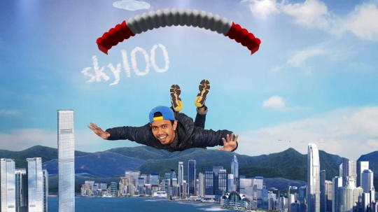 Serunya menjadi 'burung' di Sky 100 Hong Kong, berani coba?