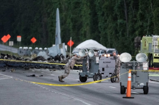 Pesawat kargo militer AS jatuh di Georgia, 9 orang tewas