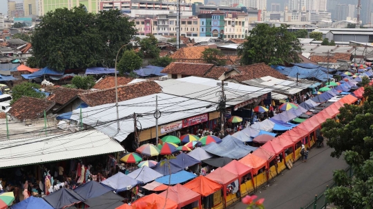 Wajah Terkini PKL Stasiun Tanah Abang