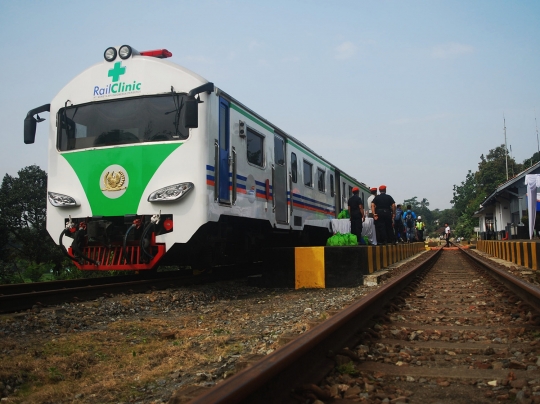 Ini Rail Clinic, kereta yang layani pengobatan gratis milik KAI