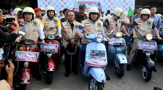 Naik Vespa, Ketua MPR dan Menteri ESDM hadiri Milad Pemuda Muhammadiyah