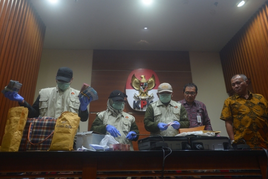 KPK sita ratusan juta saat OTT anggota DPR Amin Santono