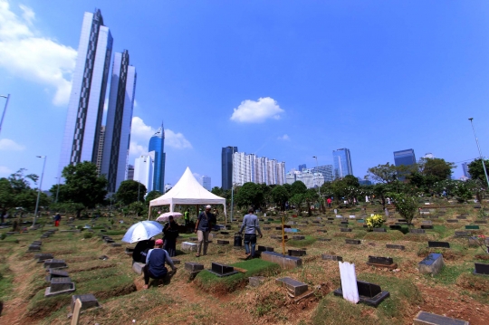 Tradisi ziarah kubur jelang Ramadan