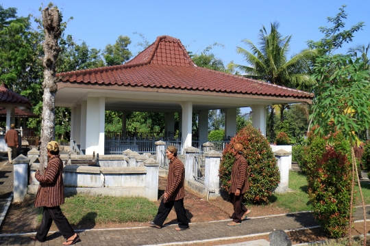 Prabowo Subianto ziarah ke makam leluhur di Banyumas