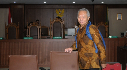 Dirjen Hubla divonis 5 tahun penjara