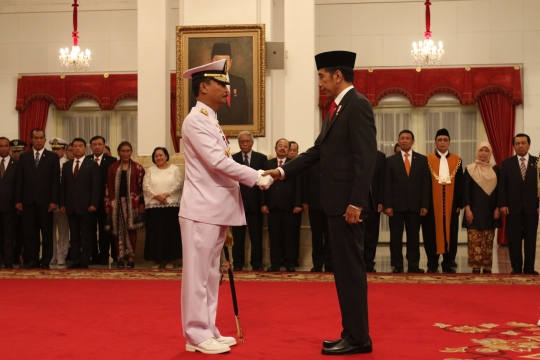 Jokowi lantik Siwi Sukma Adji sebagai KSAL