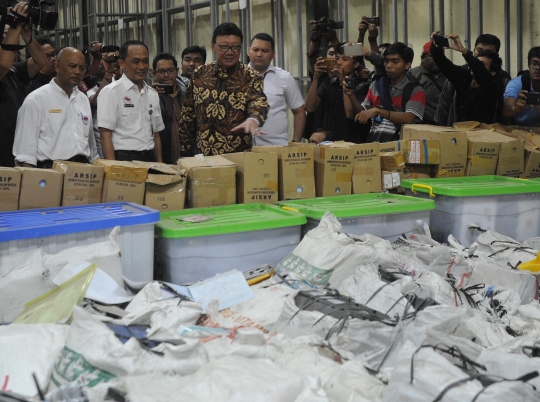 Mendagri tinjau gudang penyimpanan barang inventarisasi Kemendagri