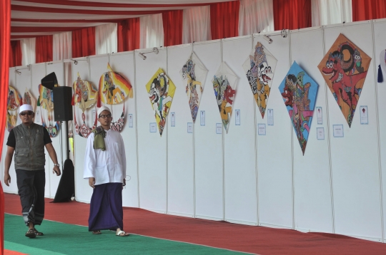 Mengunjungi pameran layang-layang 'Ramayana' di Monas