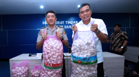 Polisi amankan 30.000 ton bawang putih impor