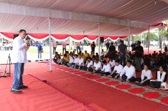 AMPG buka puasa bersama warga sekitar Waduk Pluit