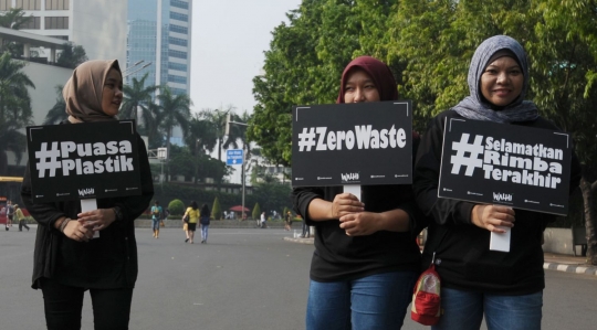 Aktivis Walhi ajak masyarakat kurangi penggunaan plastik di CFD