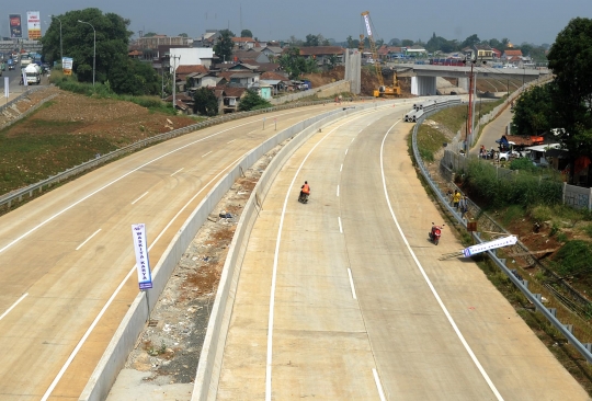 Ruas pembangunan tol Bocimi akan dibuka fungsional