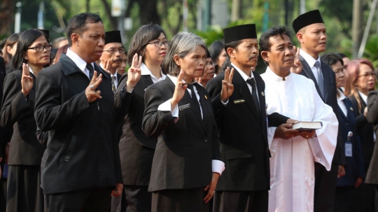 Anies lantik 916 pejabat fungsional Pemprov DKI