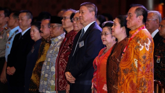 Megawati hingga Ketua Umum PBNU hadiri perayaan Waisak Nasional 2562
