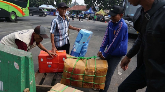 H-7 Lebaran, pemudik padati Terminal Kampung Rambutan