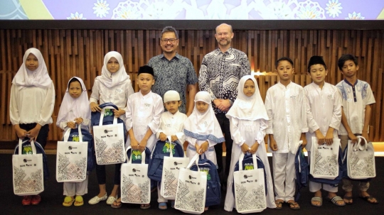 Emtek dan Kedubes Australia buka puasa bersama anak yatim