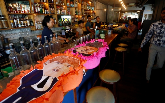 Jelang pertemuan Trump dan Kim Jong-un, tempat bar di Singapura tampil unik