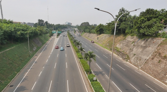 Lancarnya lalu lintas tol-tol di Ibu Kota jelang Lebaran