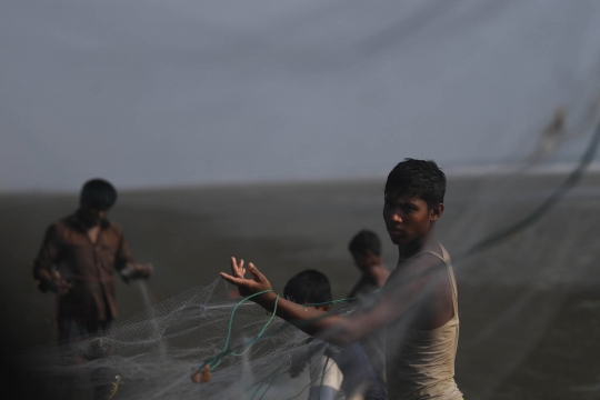 Kisah pengungsi Rohingya bertahan hidup menjadi nelayan