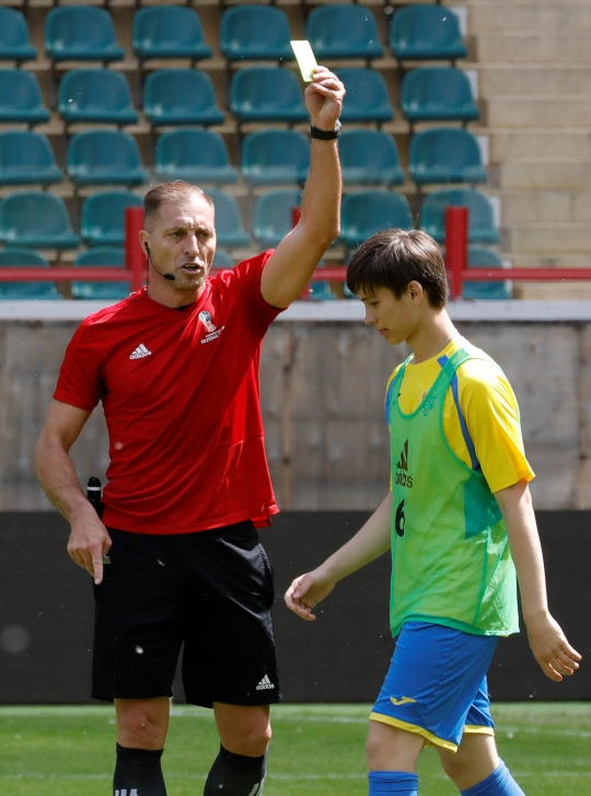 Mengintip latihan para wasit Piala Dunia 2018