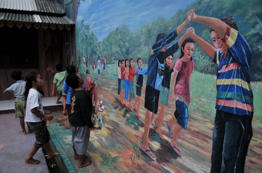 Keceriaan di kampung mural 3D Pekayon Jaya