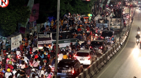 Pawai malam takbiran di Tanah Abang